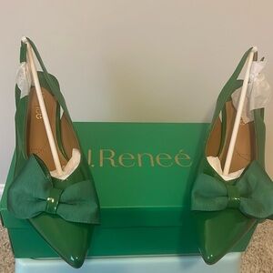 J.Renee Kelly Green Patent Leather Slingback. Size 9.5